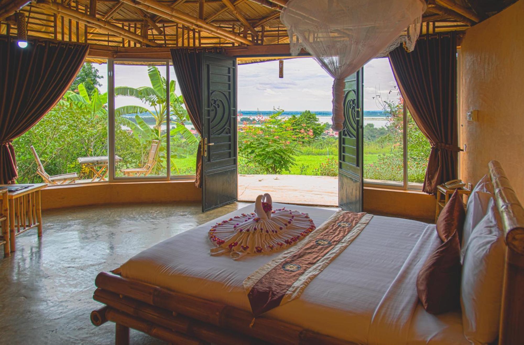 Hanchey Bamboo Resort Кампонг Чам Екстериор снимка