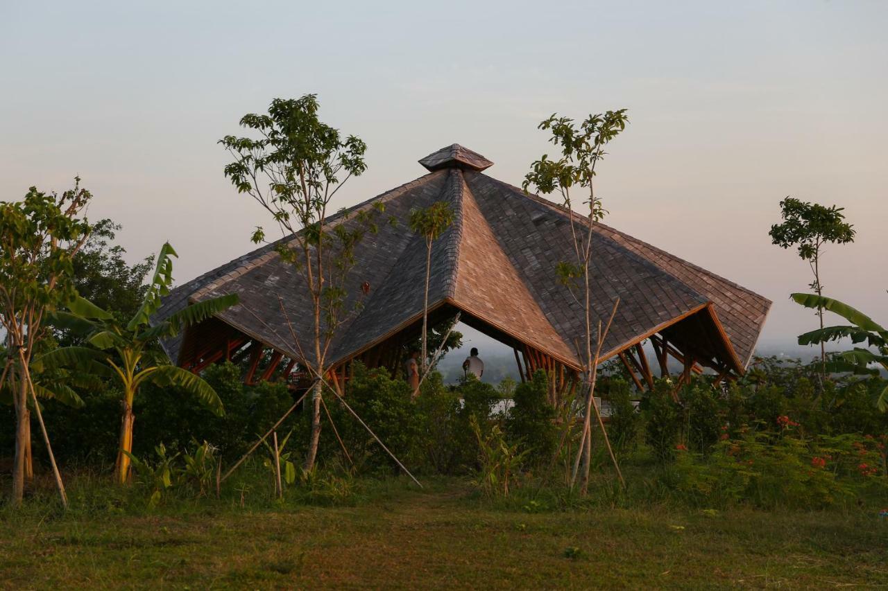 Hanchey Bamboo Resort Кампонг Чам Екстериор снимка