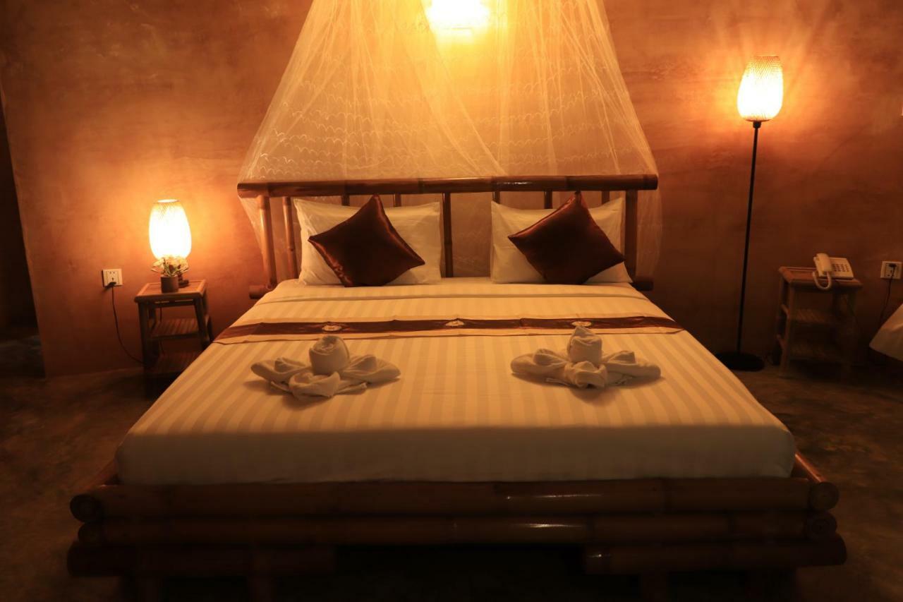 Hanchey Bamboo Resort Кампонг Чам Екстериор снимка